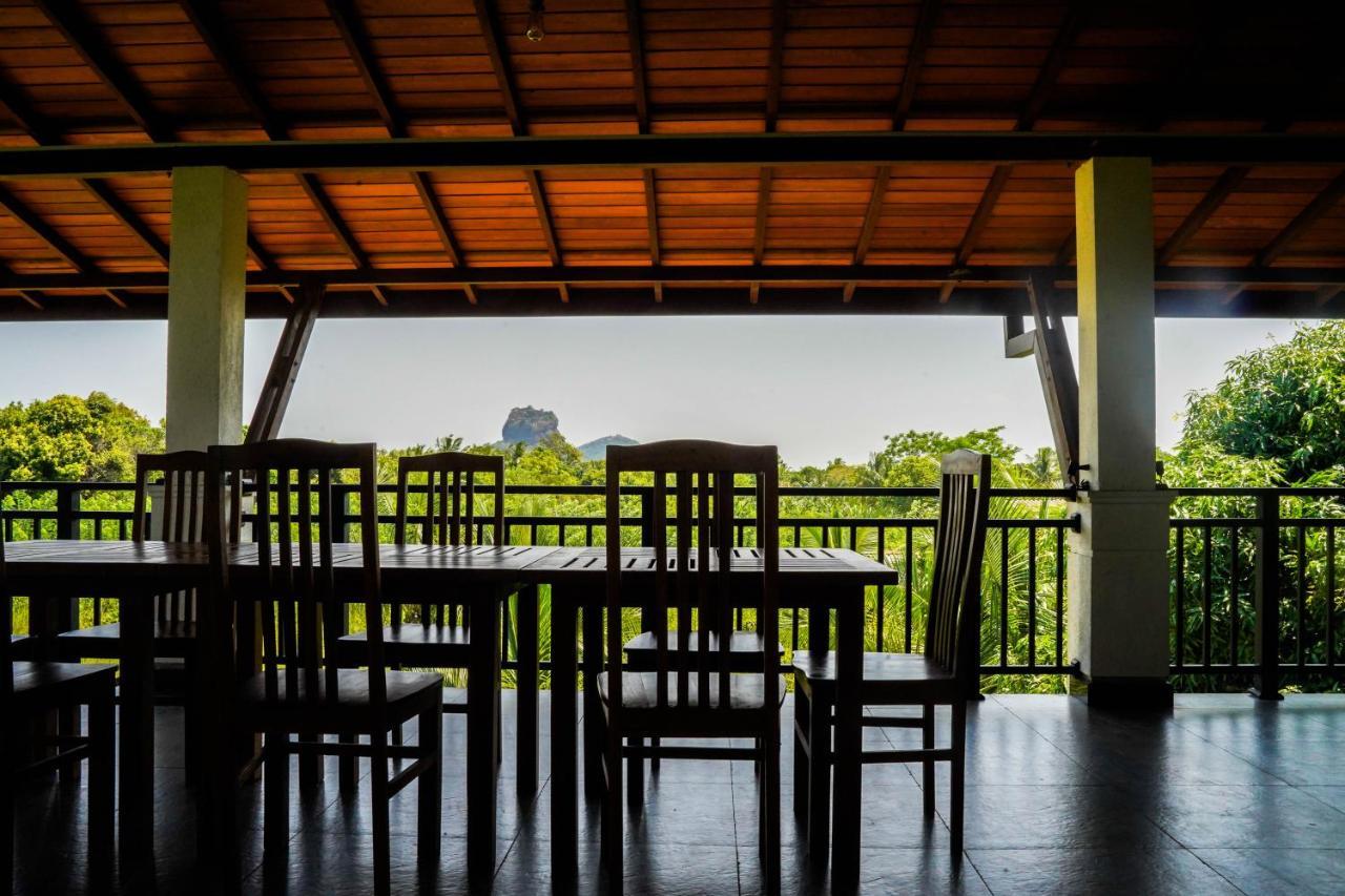 Sigiri Sierra View Resort Sigiriya Exteriör bild